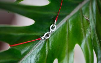 Sacré Demi Pavé - Redline