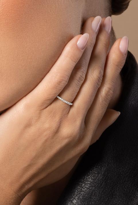 Si Joli 0.346克拉圆形钻石白金戒指 - Redline - 0++