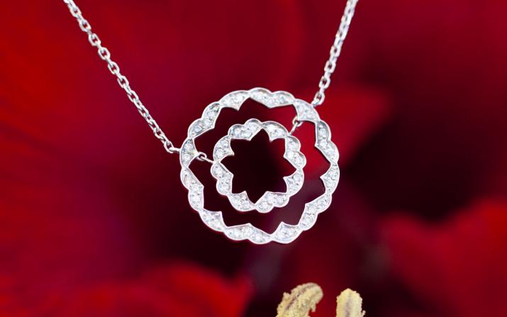 Shinning Sun A L'Infini 0.20克拉钻石白金链制女士项链 - Redline - 0++