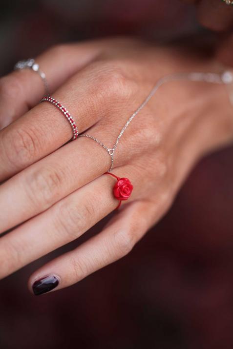 Mayssa 玫瑰花黄金绳制戒指 - Redline - 0++