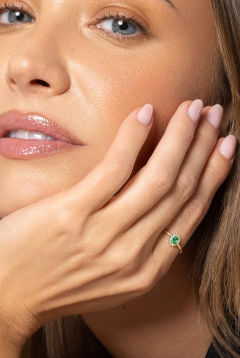 Diva Émeraude 0.06克拉椭圆形钻石祖母绿黄金戒指 - Redline - 0++