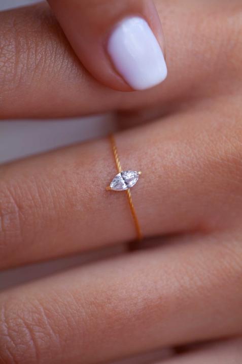 Sa Majesté 0.20克拉榄尖形钻石黄金绳制戒指 - Redline - 0++