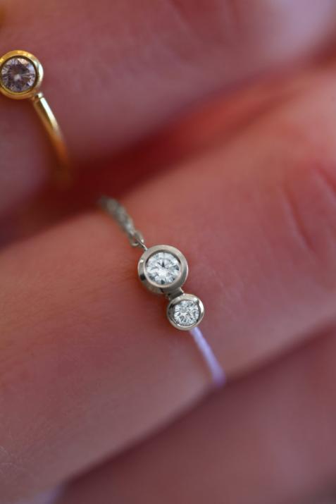 Infinite 0.15克拉圆形钻石白金绳制戒指 - Redline - 0++