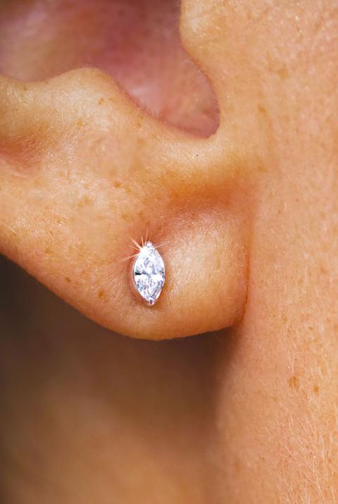 Majesté玫瑰金钻石耳钉 - Redline - 0++