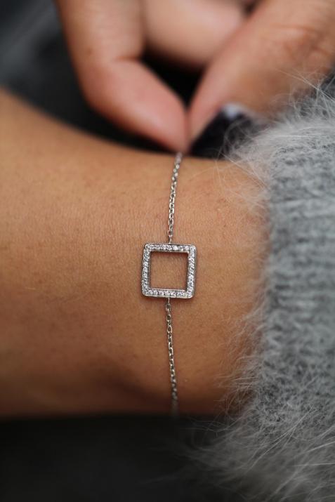 特别款镶钻方形白金手链 - Redline