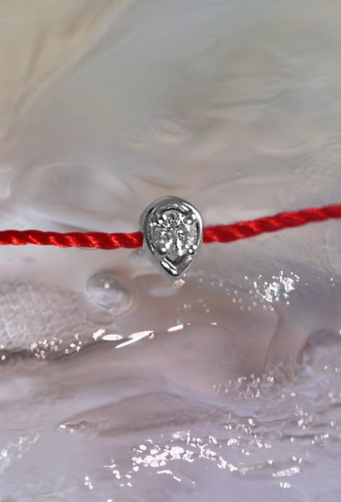 白金Lady系列泪滴形钻细绳手链 - Redline - 0++