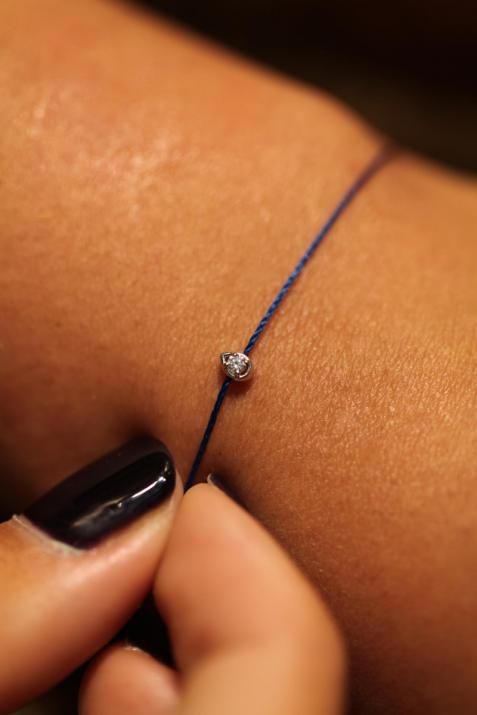 白金Lady系列泪滴形钻细绳手链 - Redline - 0++