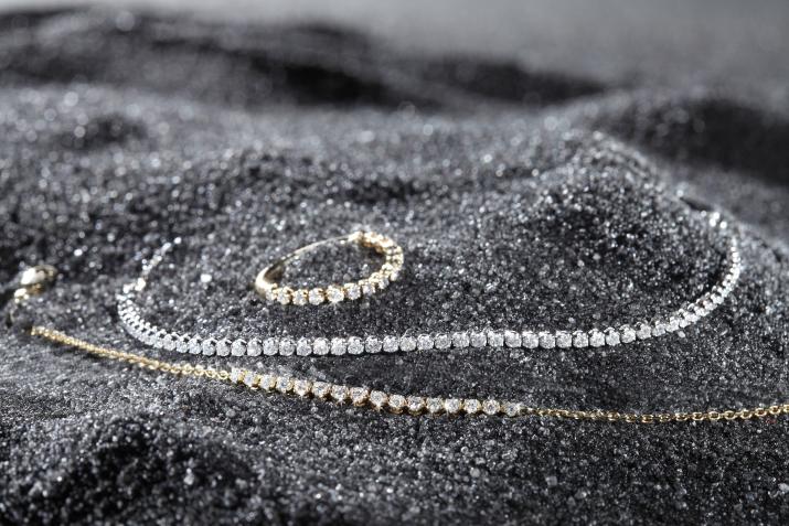 白金包镶香槟钻石之河手绳 - Redline - 0++