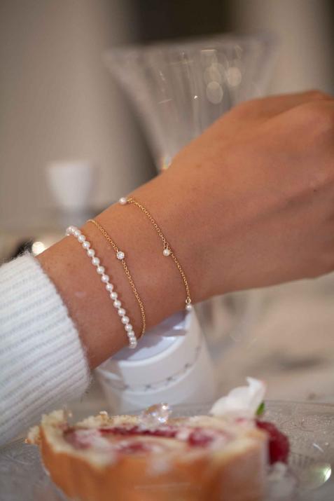 Milakoya黄金五颗珍珠垂坠手链 - Redline - 0++