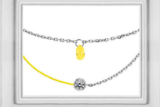 Une vitrine Redline colorée et diamantée